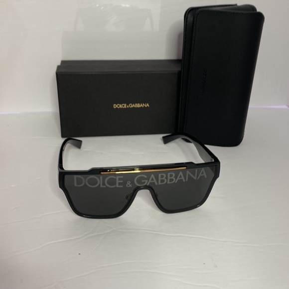 New  - DOLCE & GABBANA DG6125 Oversized Shield Sunglasses - Picture 2 of 14